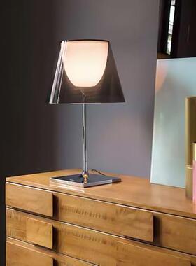 意大利Ktribe艺术设计家居艺术客厅卧室书房亚克力创意书桌台灯