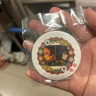 日谷散货 动漫鬼灭之刃义炭双人耶诞糕特58mm马口铁吧唧