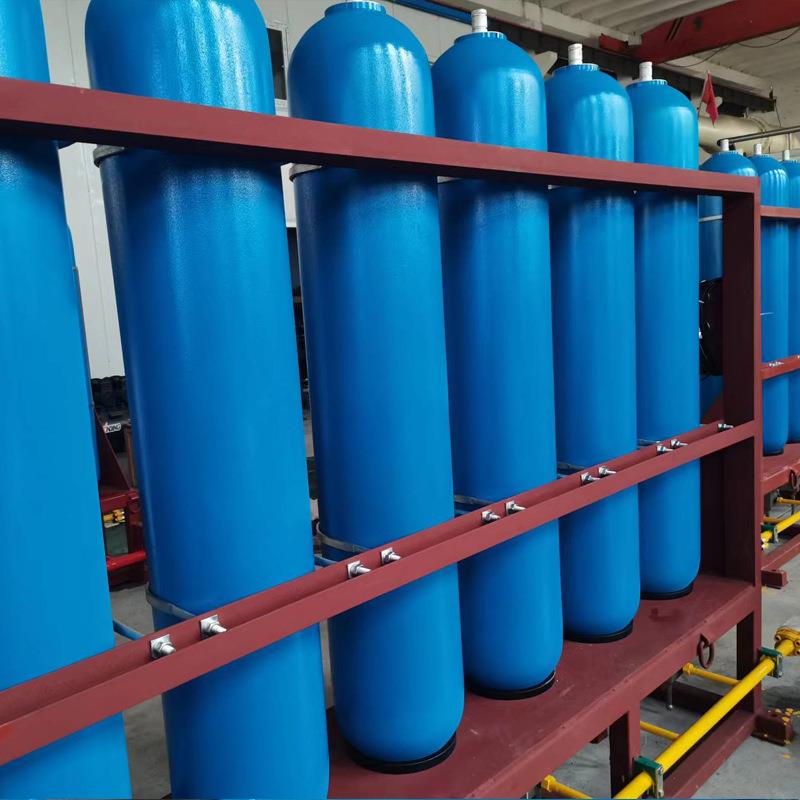 液压蓄能器NXQ系列100L200L液压蓄能器充氮油压储存罐蓄能器定