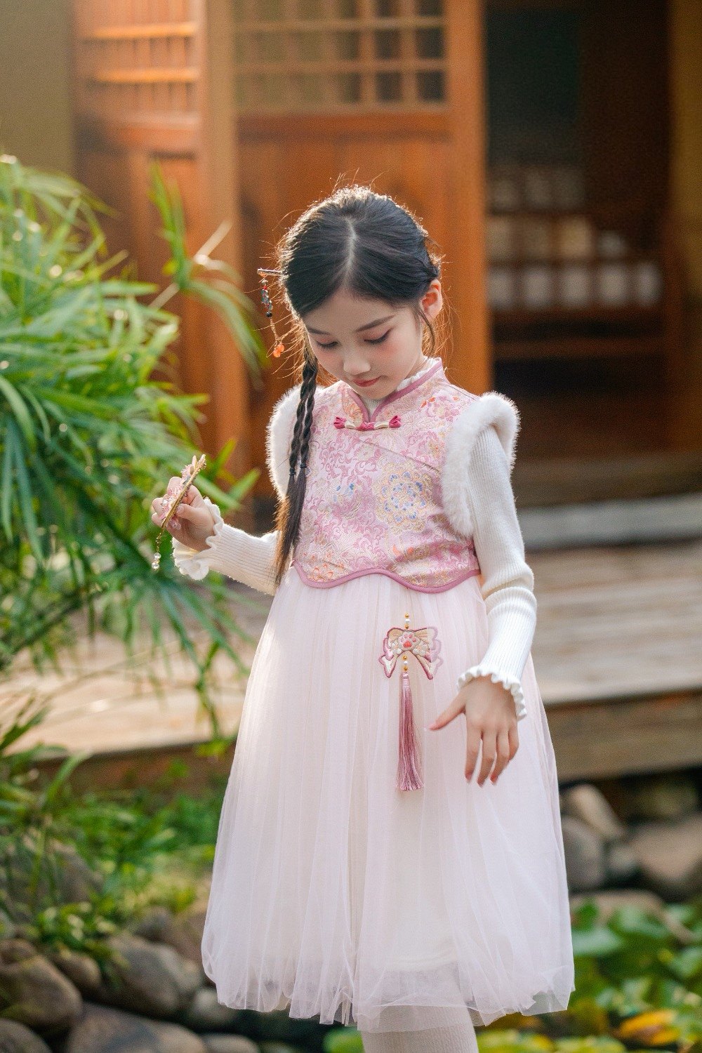 女童秋冬连衣裙2025新款汉服女孩新中式背心裙公主裙中式礼服裙,童装/婴儿装/亲子装,汉服,淘宝优惠券,粉丝福利购,淘宝优惠卷