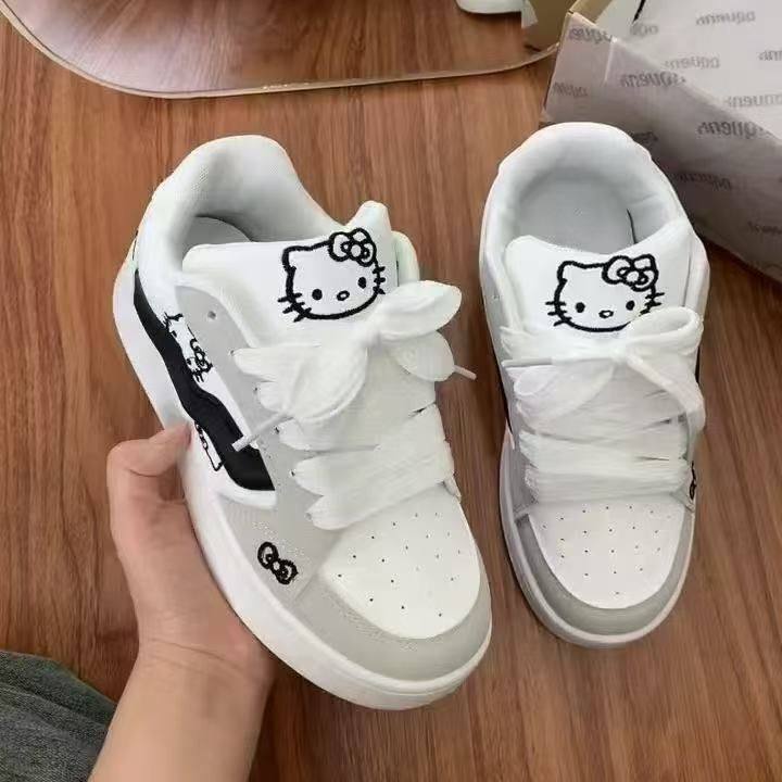 原创小众甜美可爱风休闲板鞋