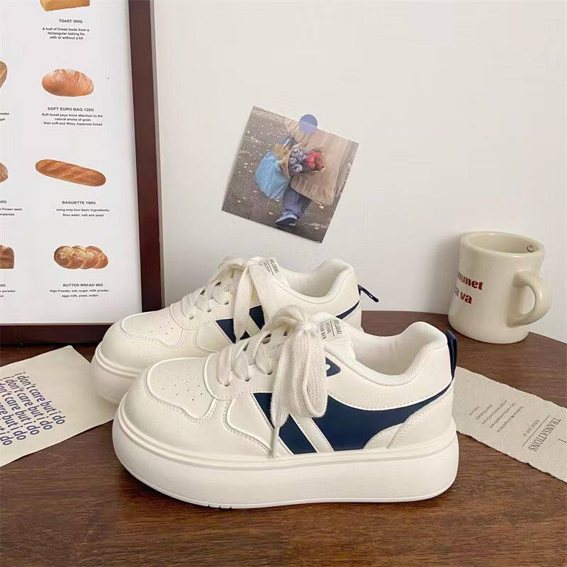 2026新款韩版厚底小白鞋女百搭休闲板鞋ins潮小众面包鞋女鞋