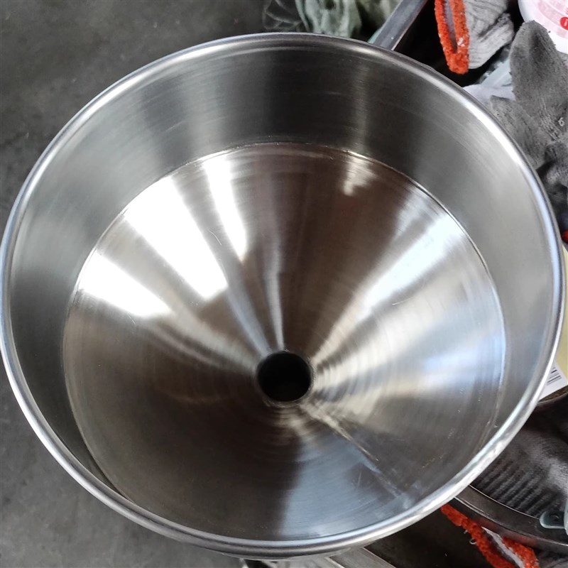 304不锈钢加厚大口径小口径粉末膏体液体颗粒漏斗定制