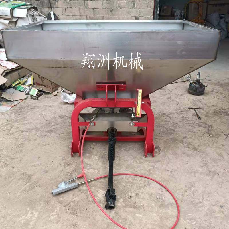 不锈钢撒肥机 大型拖拉机后悬挂扬肥机 颗粒肥料施肥器农用撒肥器
