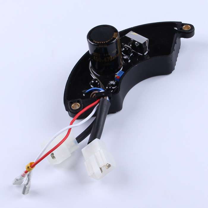 8KW 汽油机AVR 电压调节器 三相 稳压器 400V 470UF