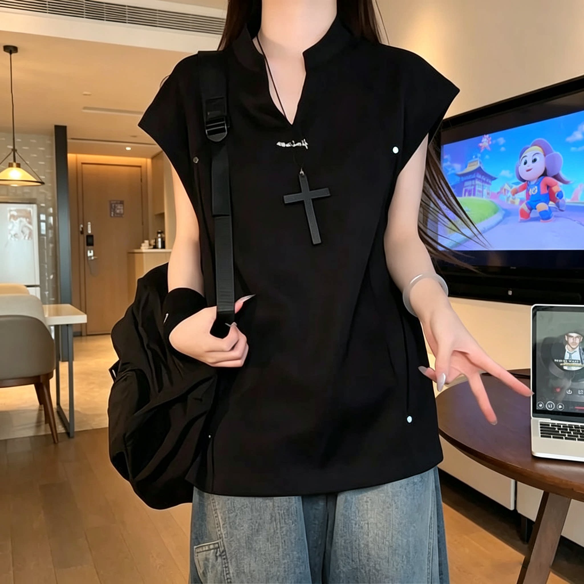 黑色解构铆钉v领背心男款夏季设计感运动无袖T恤cleanfit坎肩上衣