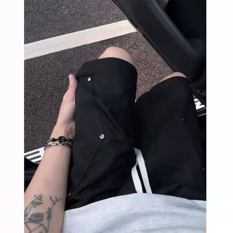 黑色铆钉短裤夏季外穿美式高街休闲工装裤子设计感运动五分裤