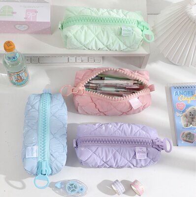 Hisocute少女心奶油风笔袋韩系学生文具收纳袋软糯糯清爽化妆包