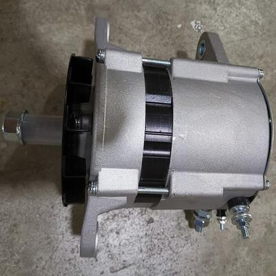 卡特330挖掘机24V 45A低转交流发电机100211-0860