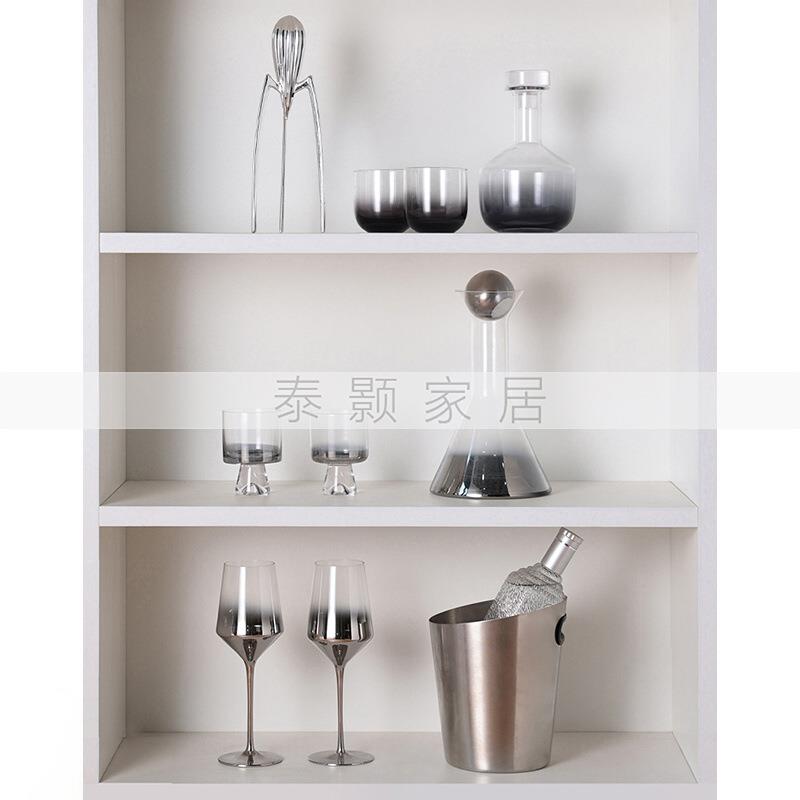 现代简约酒柜装饰摆件极简级水吧样板间酒吧酒具酒杯装饰品