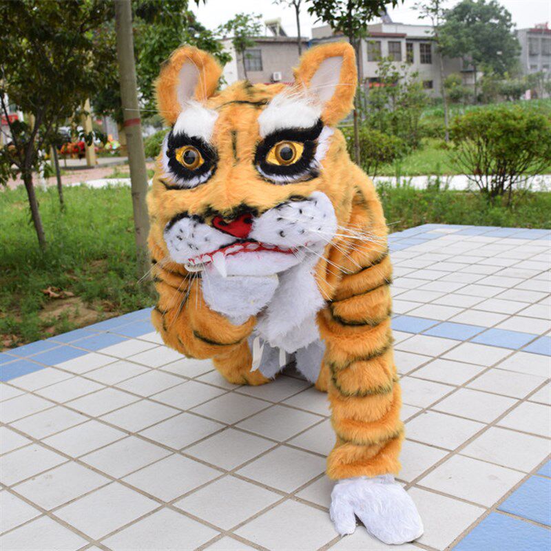 十二生肖人穿老虎演出服武松打虎服装六一儿童小老虎舞台演出服