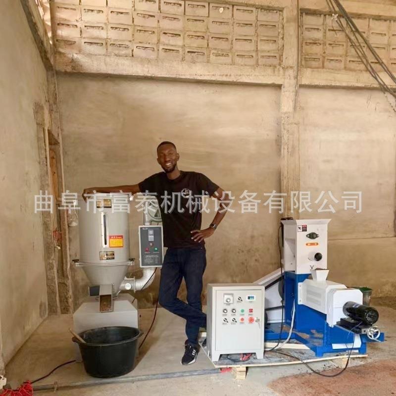 饲料颗粒机玉米大豆膨化机狗粮猫粮膨化机水产鱼饲料膨化机