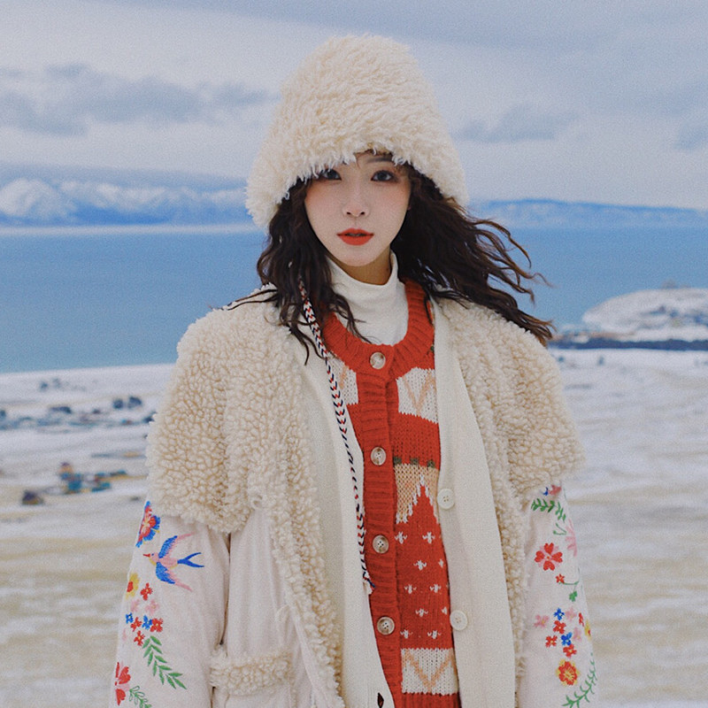 民族风帽子女超仙草原雪地加厚雷锋帽旅游穿搭毛绒绒大头围渔夫帽