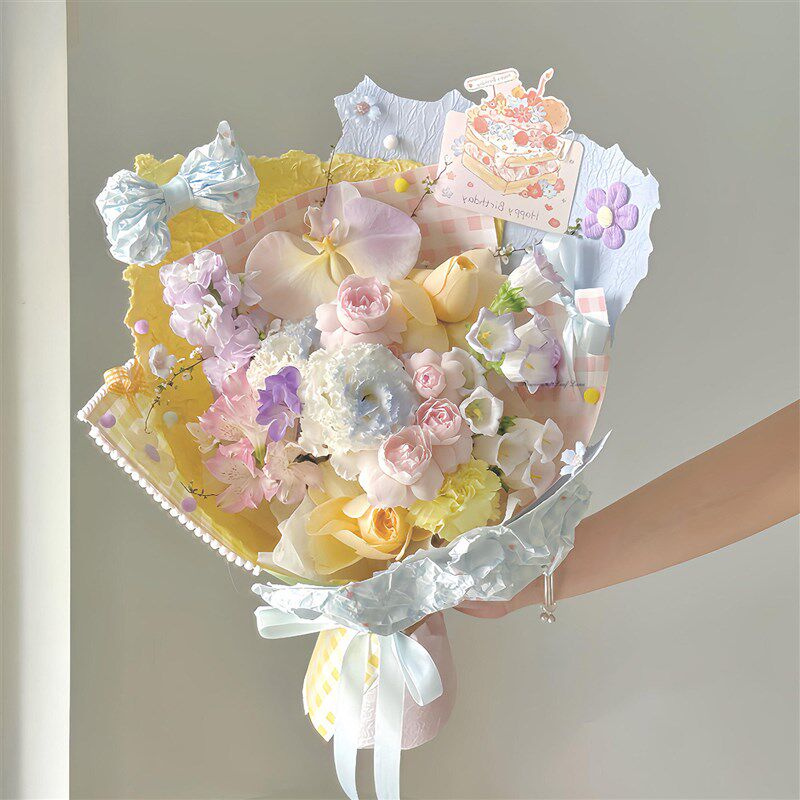 浪漫玫瑰混搭花束成品永生花仿真皂花彩色仿真花520生日礼物送人