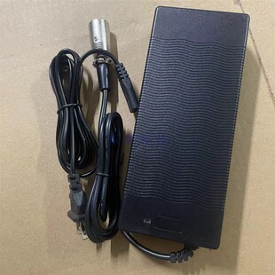 通用24V27.6V36V42V48V54.6V老人代步车电动助残轮椅球车充电器线