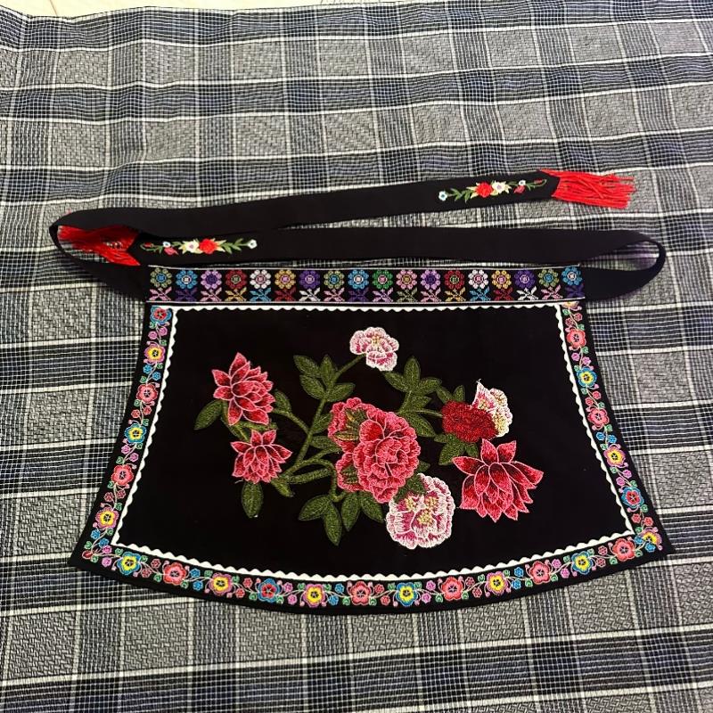 机器刺绣围腰围裙花贵州少数民族布依族服装配饰传统绣花