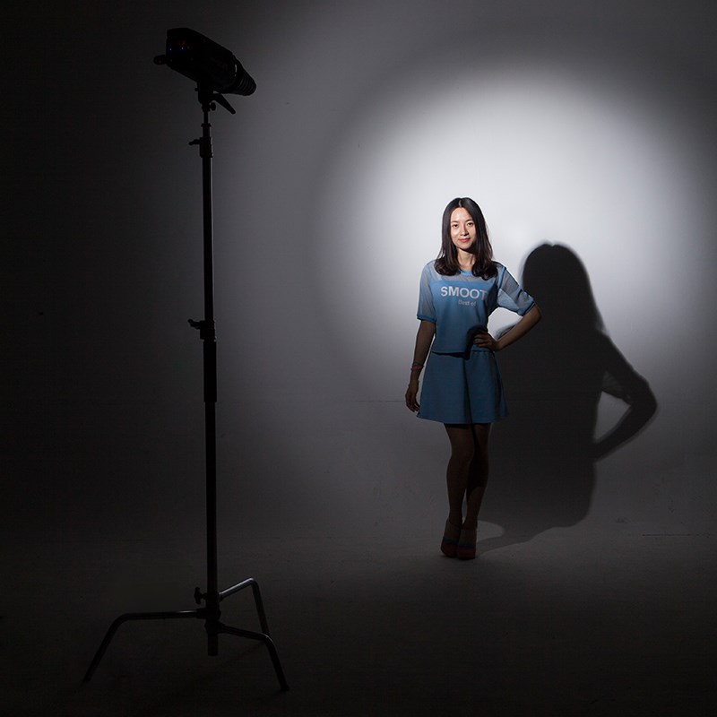 束光筒猪嘴聚光筒色片摄影灯附件人像适用于保荣卡口影室闪光灯光