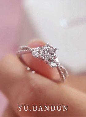 YUDANDUN莫桑戒指1克拉6爪镶嵌钻戒浪漫小众爆闪温柔气质送老婆