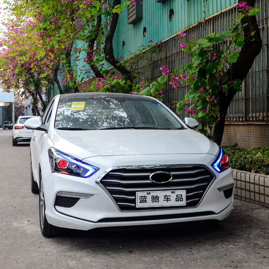 适用于17-19款名图大灯总成 现代名图改装20款流光转向LED日行灯