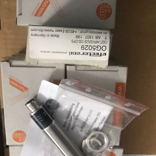 议价 IFM易福门OG5029光电开关传感器德国，库存