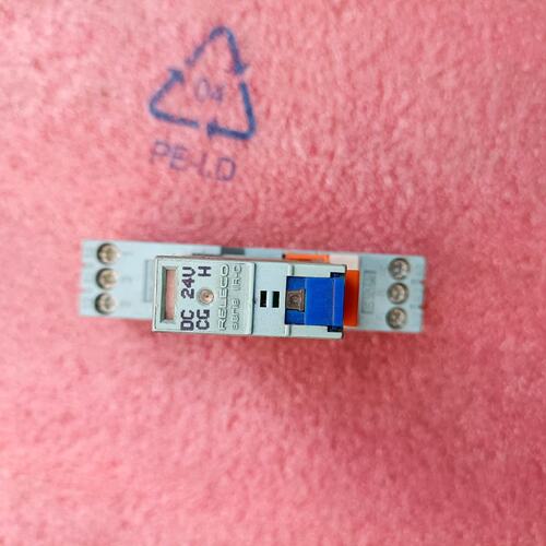 议价RELEC0继电器带底坐