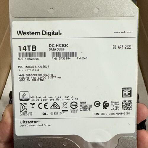 议价西数14T企业级硬，型号WUH721414ALE6L4，S