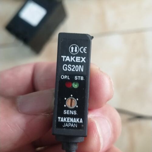 议价TAKEX GS20N 光电传感器