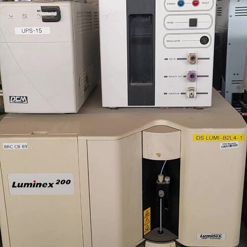 议价Luminex 200液相芯片仪，成色如图，配有Lumine