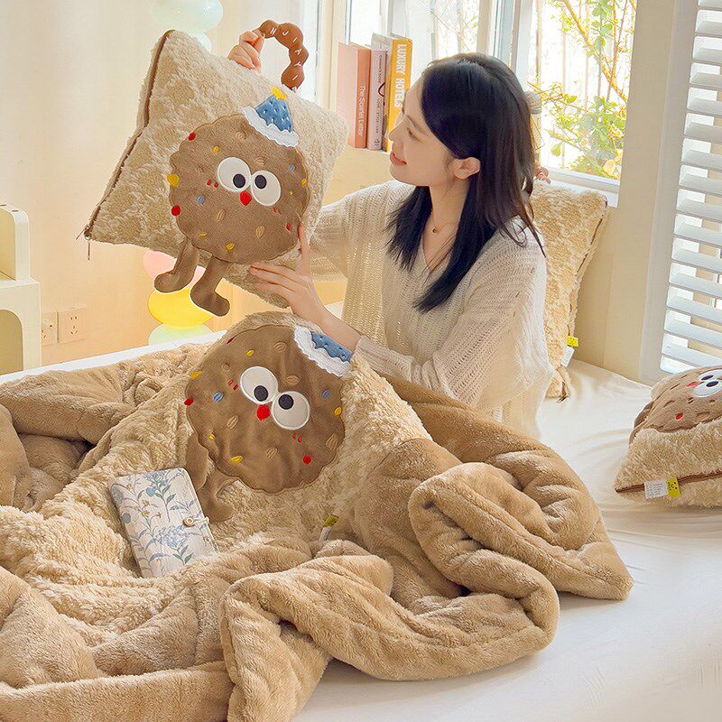 曲奇饼干冬天加厚抱枕被子两用二合一车用午睡毯子汽W车折叠枕头,居家布艺,抱枕被,淘宝优惠券,粉丝福利购,淘宝优惠卷