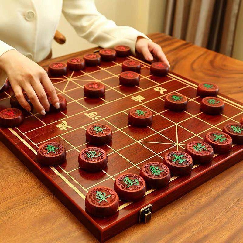 中国象棋红木高档实木带折叠棋盘成人大号红花梨送礼礼盒套装收藏