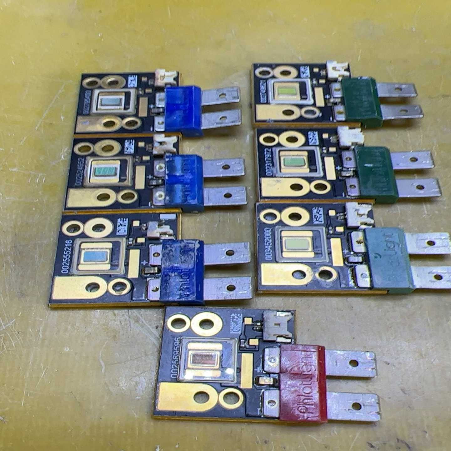 议价梵莱特 PHLATLIGHT冷光源灯珠