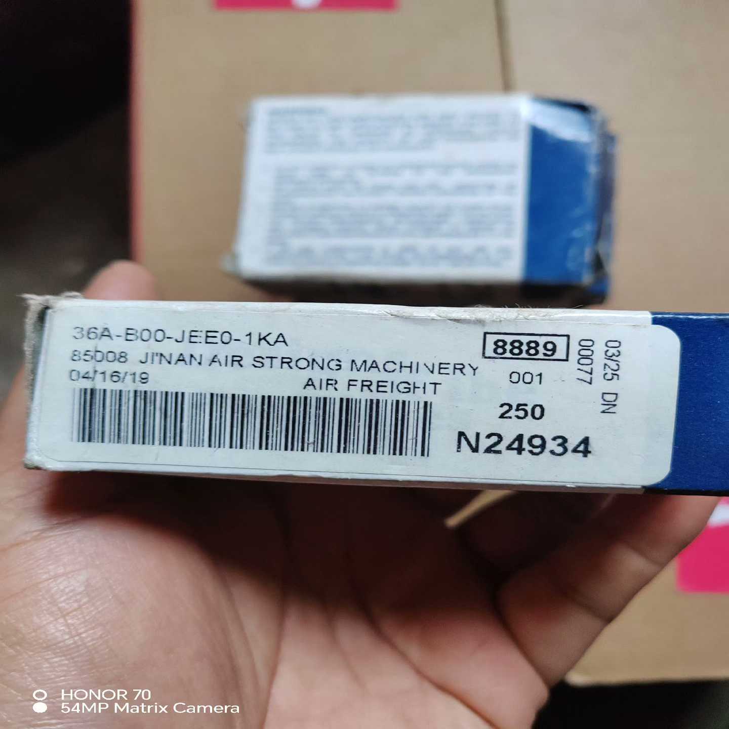 MAC电磁阀36A-B00-JE:E0-1KA，库存件，全新【鑫鑫商铺】