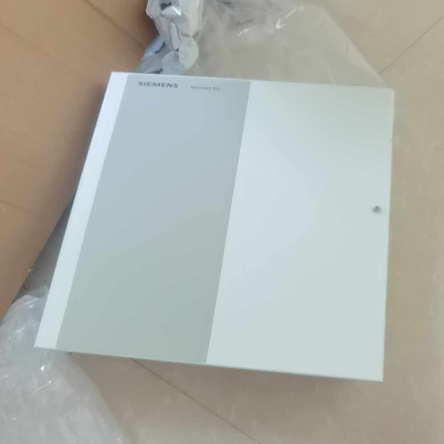 控制器一只，带箱。懂的来。~询价