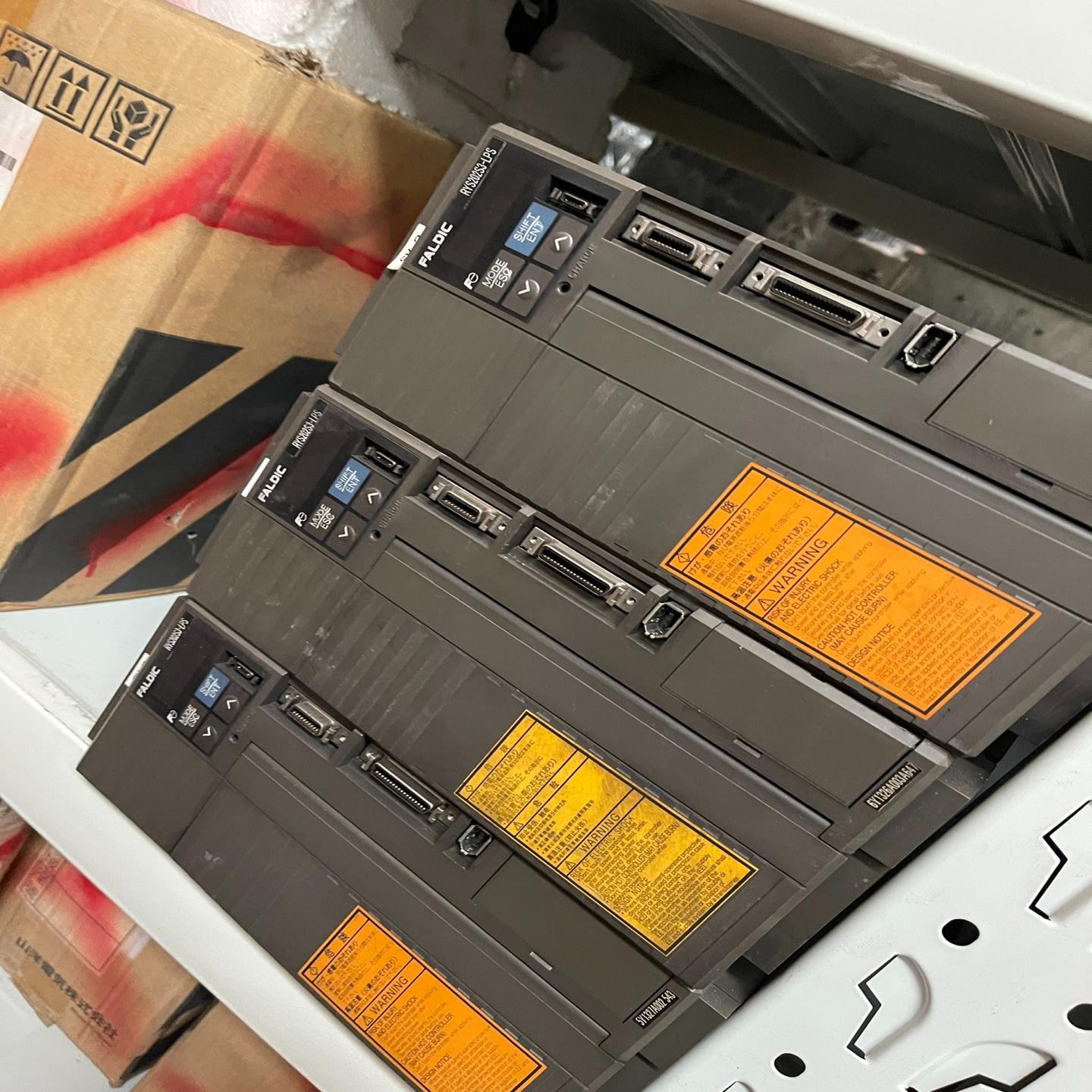 议~富士驱动器RYS202S3-电机GYC202DC1-S