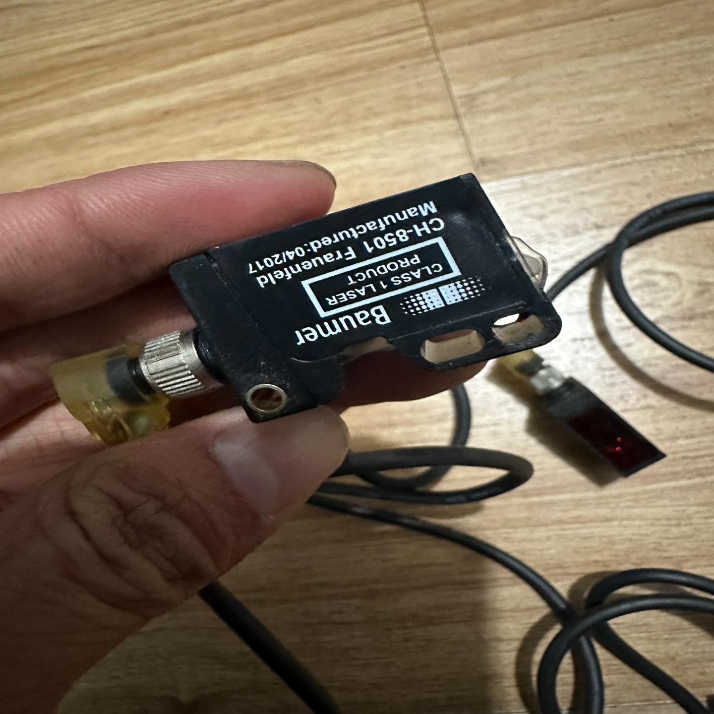 (工仔机械）Baumer/堡盟CH8501光纤放大器