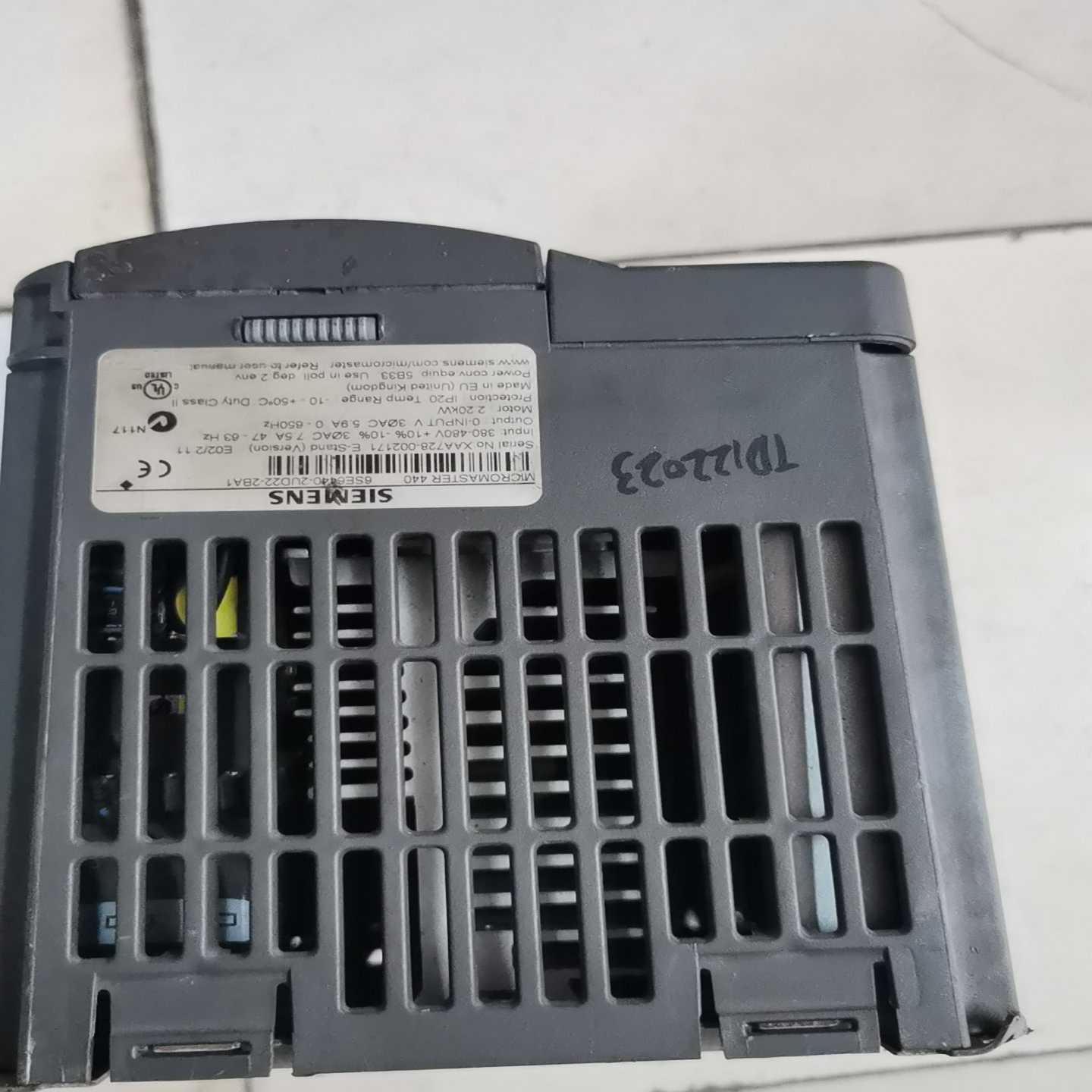 变频6SE6440-2UD22-2BA1，2.2KW~询价
