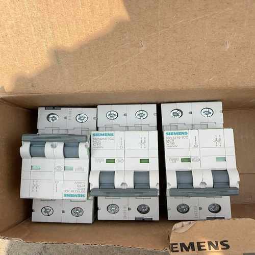 西门子5SY4210-7CC,一共3个，打包150元~议价