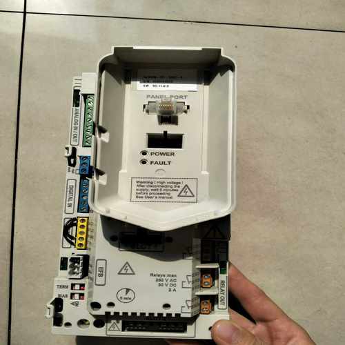 【星慕电子】ABB580变频器主板ACS580-01-12A7-4，实物