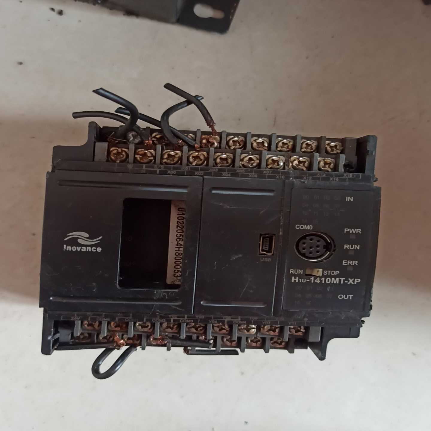 汇川plc一台，h1u-1410mt-xp，成色如图，拆~询价