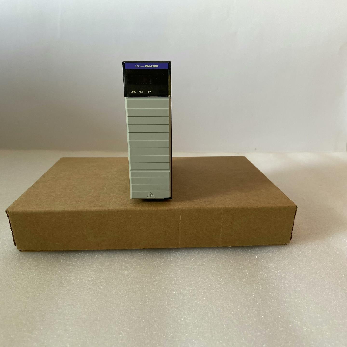 ALLEN BRADLEY 1756-ENBT 拍前请联系（佳毅工控）