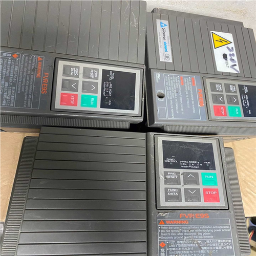 【星慕电子】富士变频器！220V/2.2KW一台！380/1.5KW