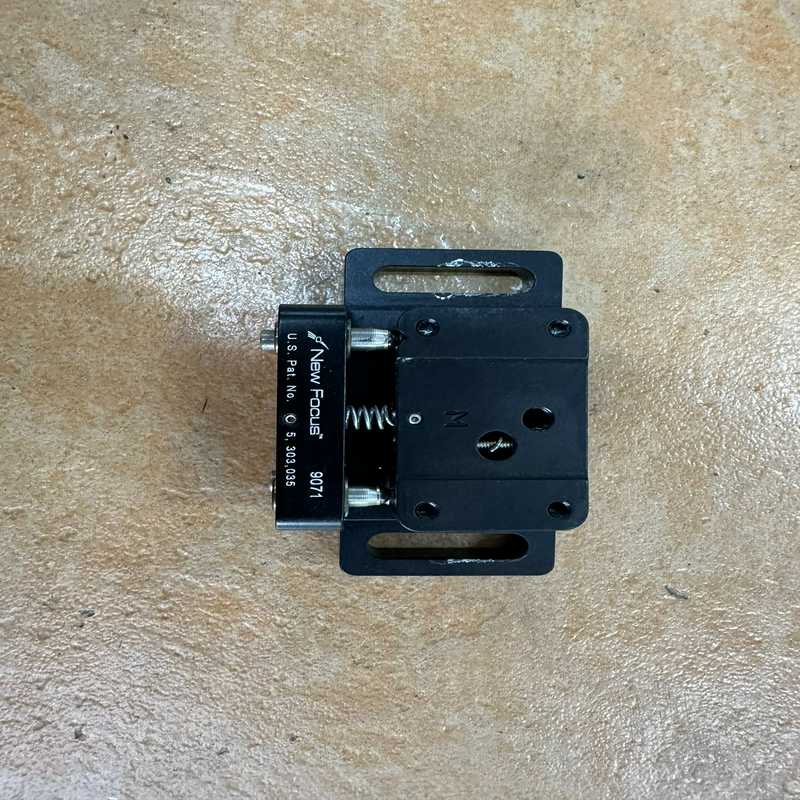 Newport  NewFocus 四轴调整架.NewFoc（耶耶电子）