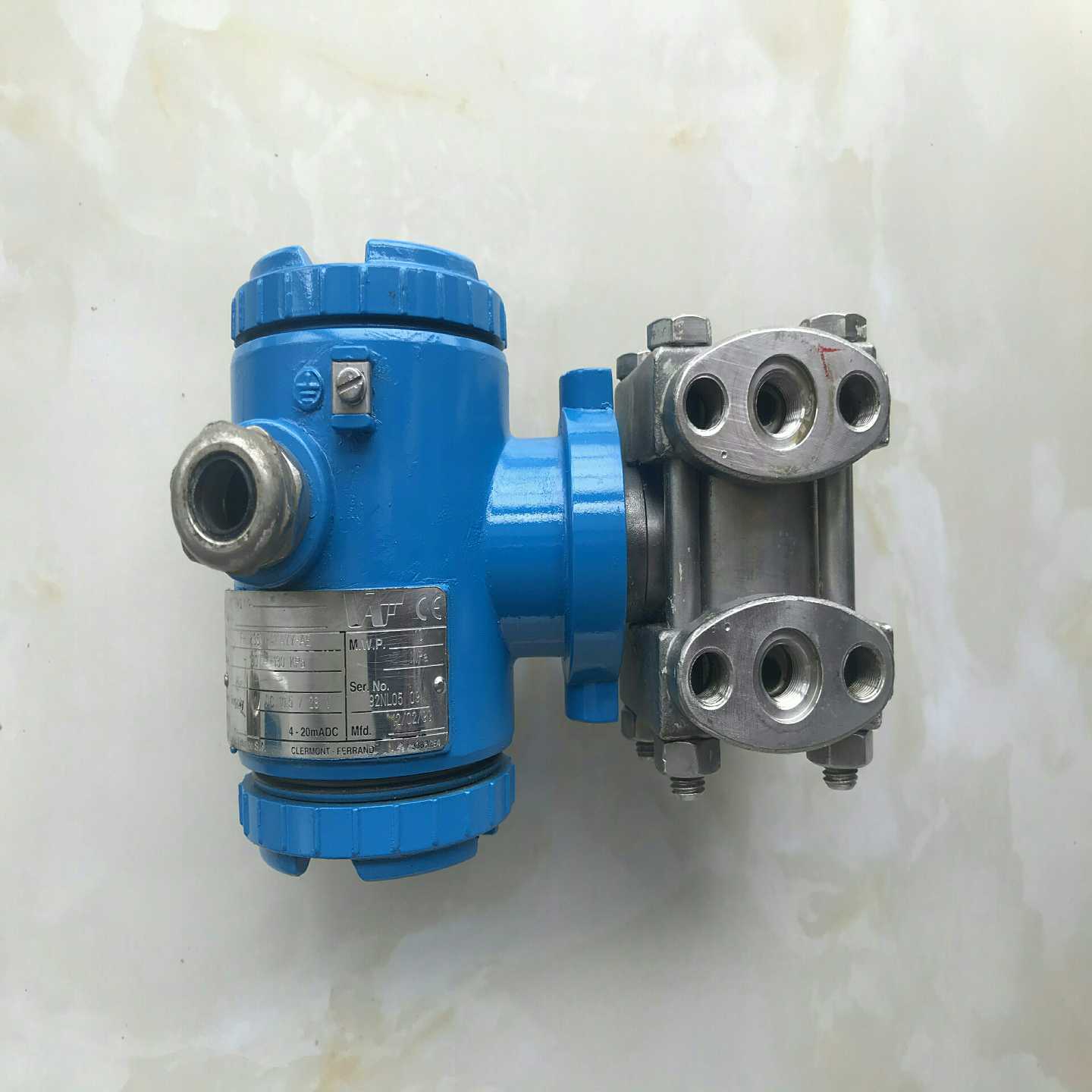 议价VAF/FUJI 粘度压差变送器,FHNX35V1-AKAY