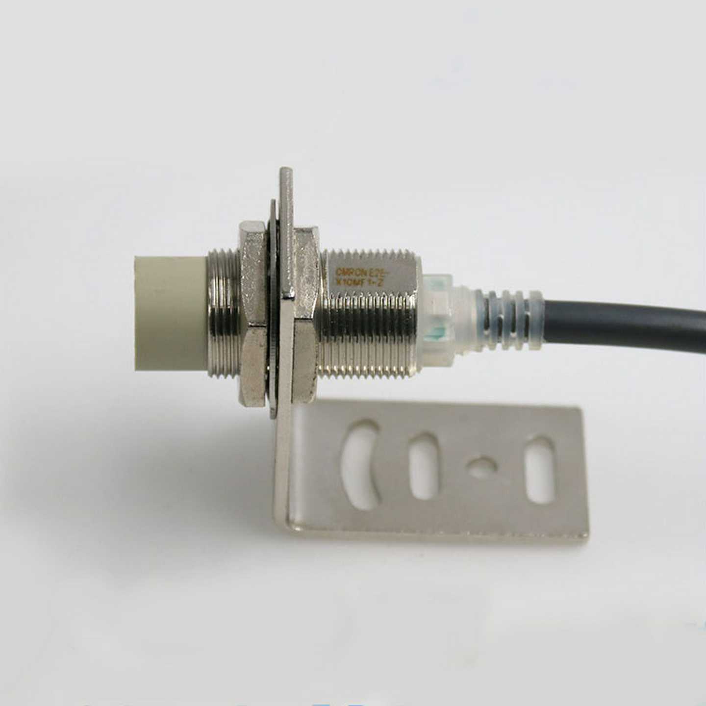 OMRON 方形接近开关 TL-Q5MoB2-Z PNP 常闭 金属检测