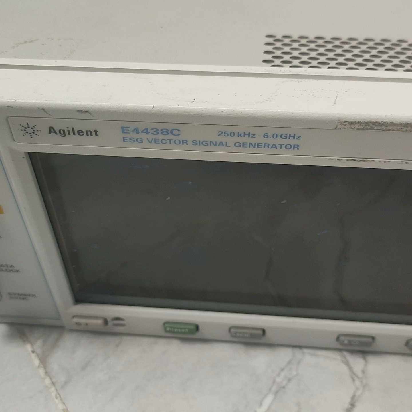 Agilent安捷伦E4438C信号发生器【鑫鑫商铺】