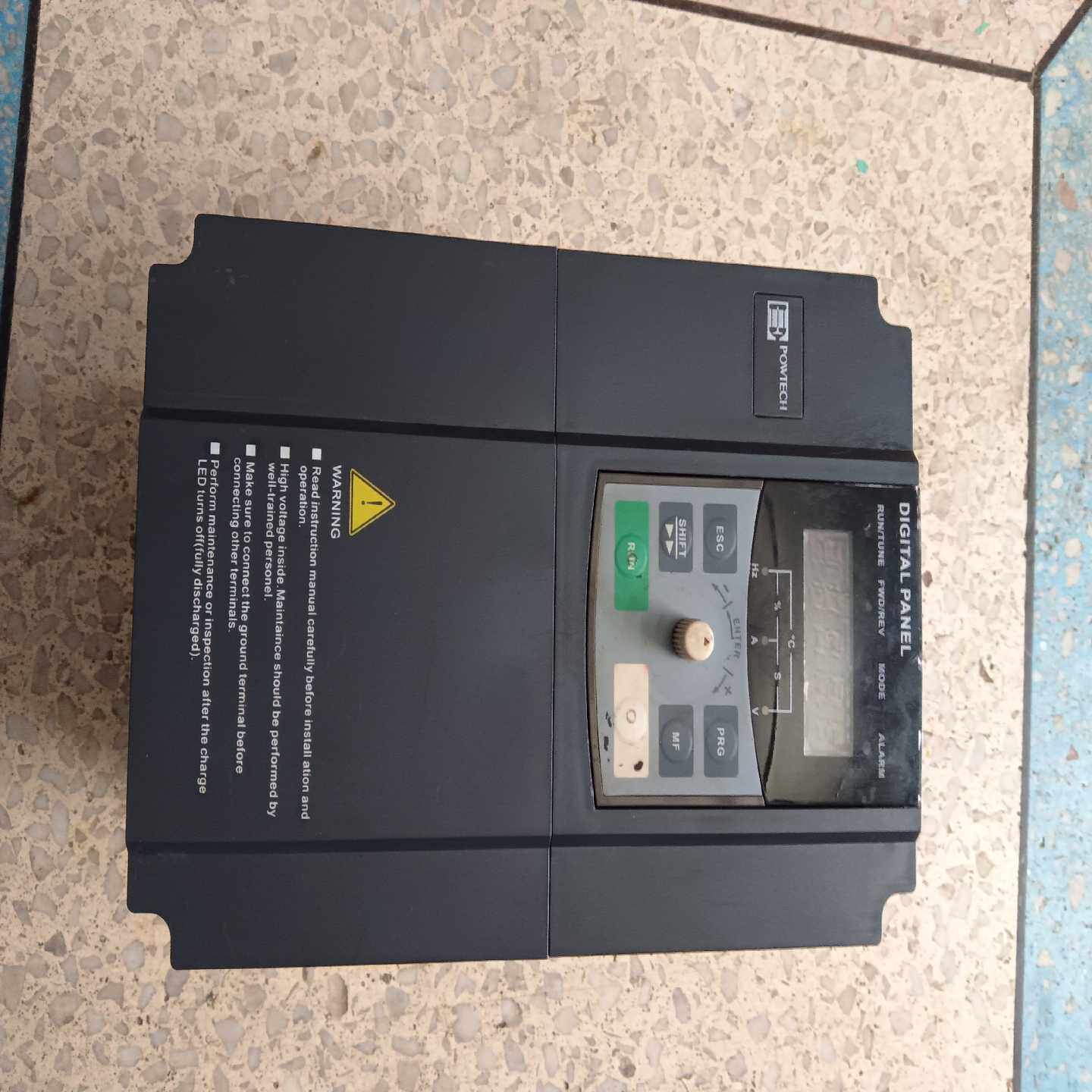 【星慕电子】欧科变频器4KW5，5KW刚成色如图，面板后扣掉，其