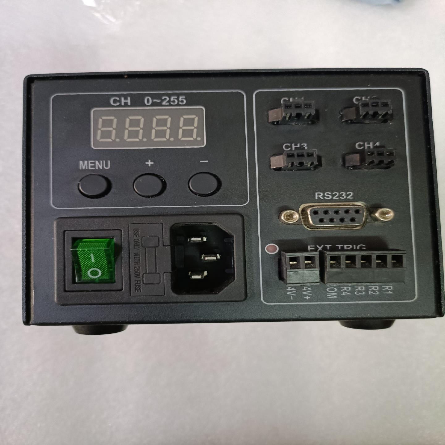 CST光源控制器，成色漂亮，功能包好。~议价