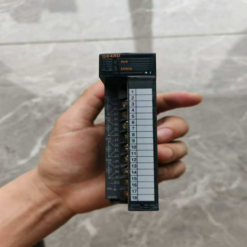 三菱Q64RD 设备拆卸下的系列号24开头功能齐全一口价（耶耶电子）