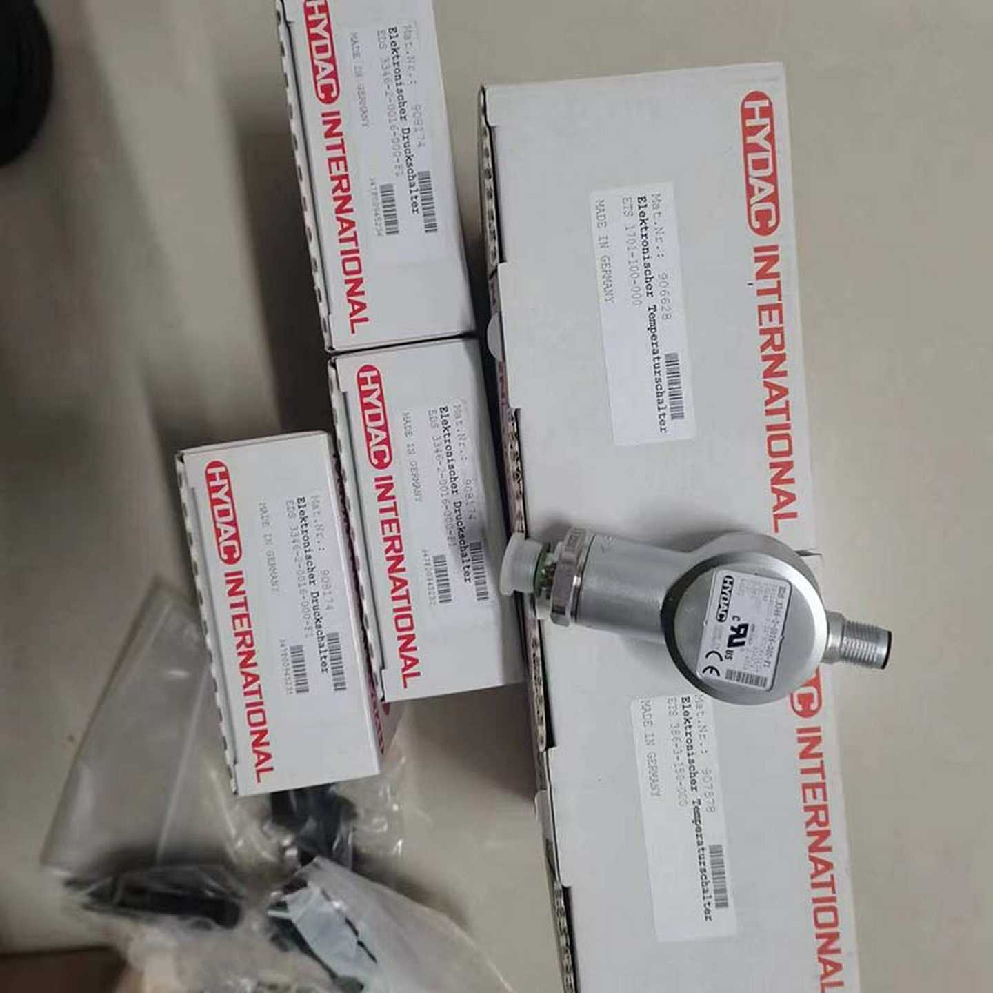 德国贺德克nHYDAC压力开关EDS345-1-600-000现货