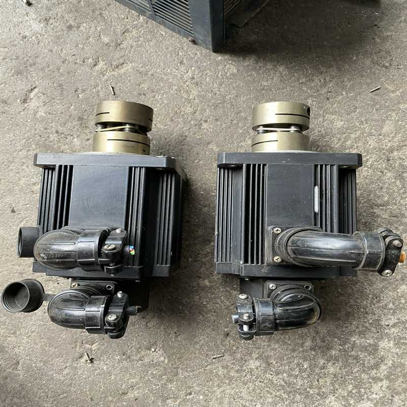 常华伺服电机130SM07720,1.6KW,7.7N.m,~议价